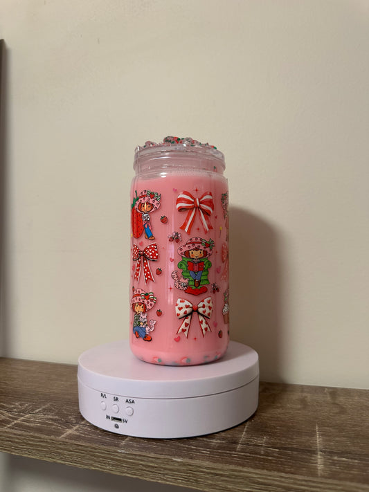 16oz Strawberry shortcake milkshake cup